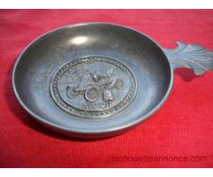 Taste vin etain* voiture ancienne* mobil