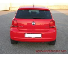 Volkswagen Polo rouge